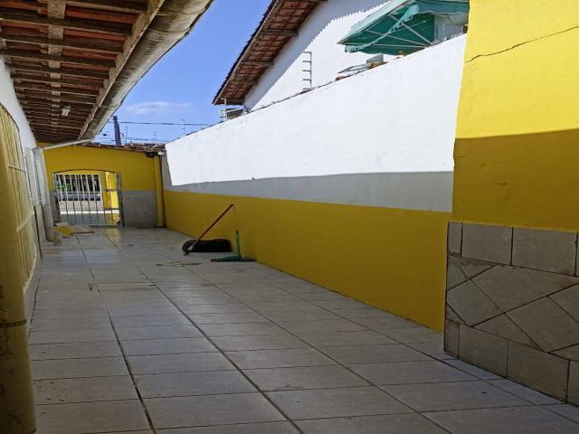 #1572 - Casa para Venda em Praia Grande - SP - 2