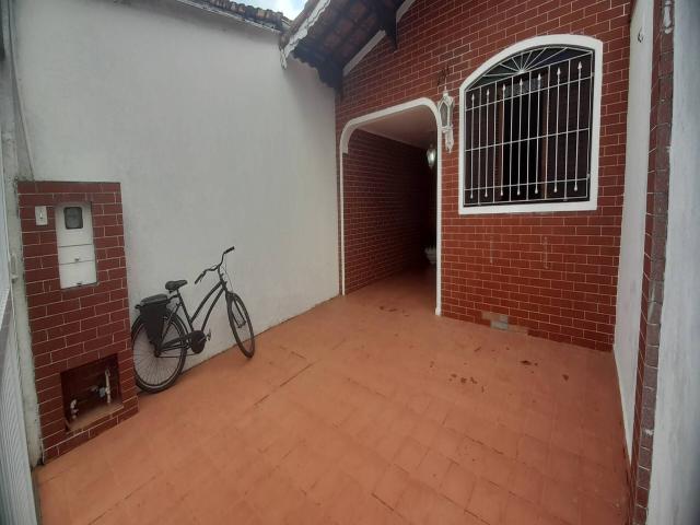 #1499 - Casa para Venda em Praia Grande - SP - 1